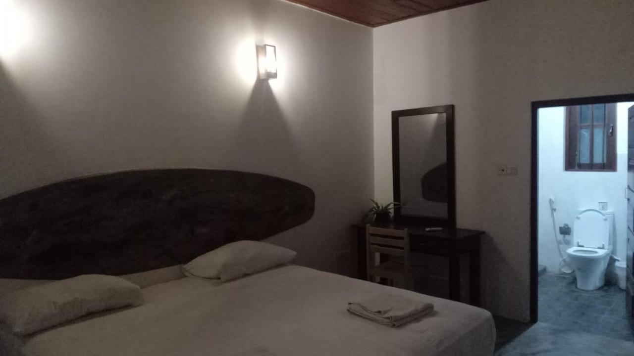 فندق Arugambay Podbay آروغام المظهر الخارجي الصورة